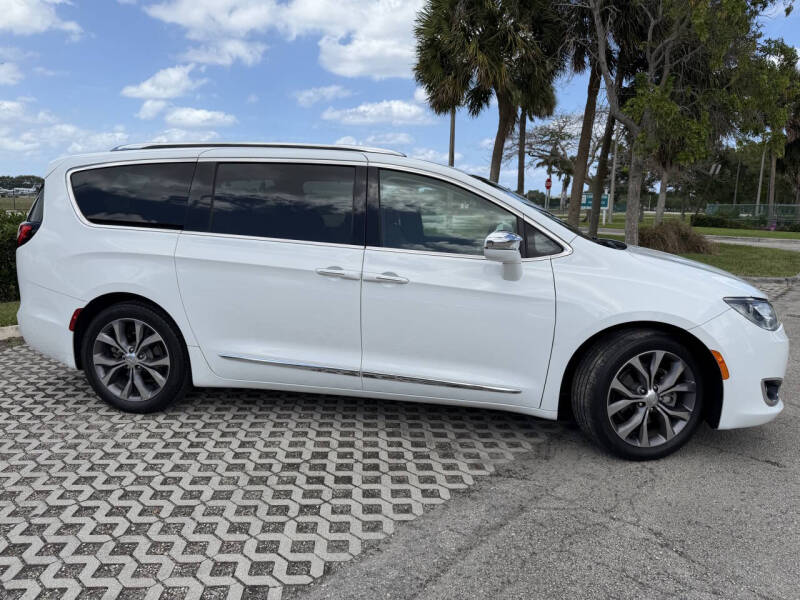 2018 Chrysler Pacifica Limited