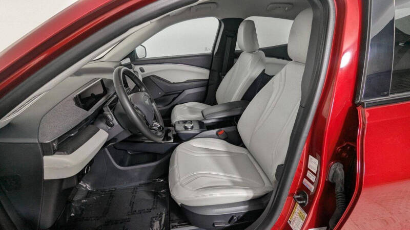 2024 Ford Mustang Mach-E Premium