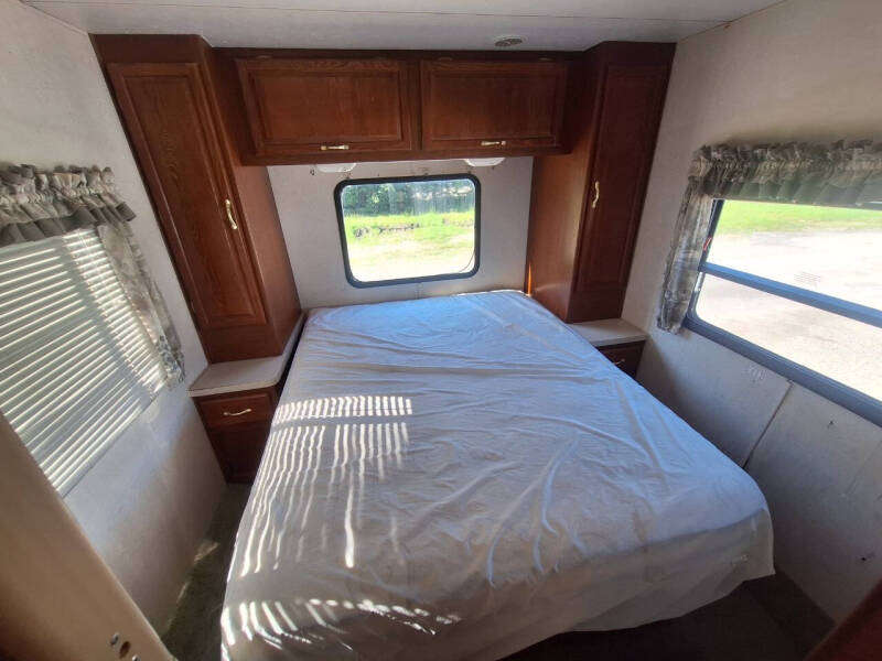 2002 Coachmen RV Mirada