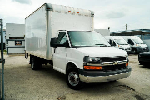 2017 Chevrolet Express 3500