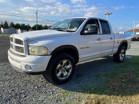 2004 Dodge Ram Pickup 1500 for sale at Burkholder Motors in Middletown DE