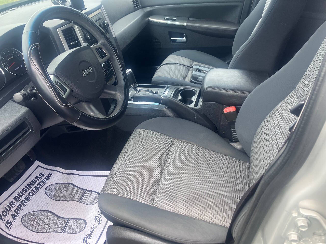 JeepGrand Cherokee7