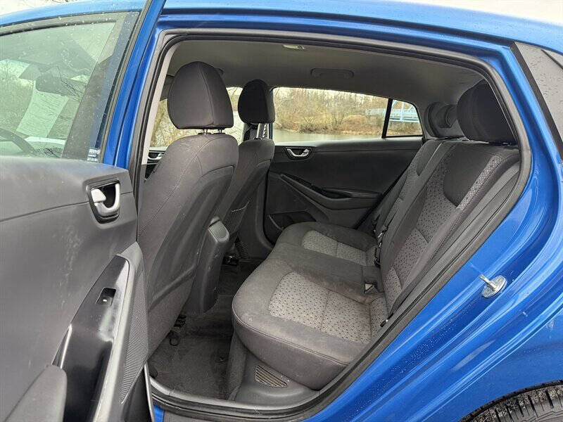 2018 Hyundai Ioniq Hybrid Blue