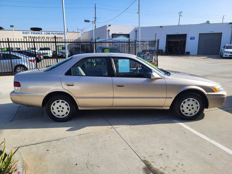 1997 Toyota Camry LE