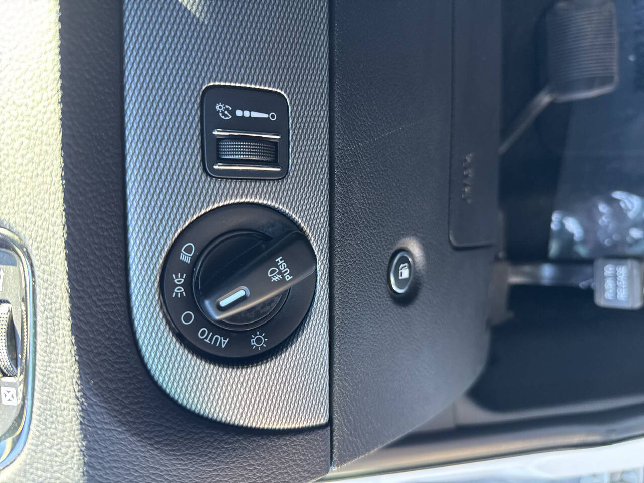 used 2019 Dodge Durango car, priced at $31,999