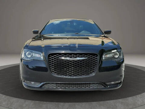 2017 Chrysler 300