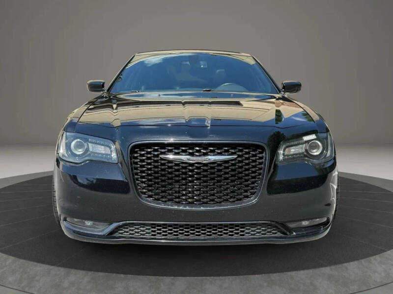 2017 Chrysler 300