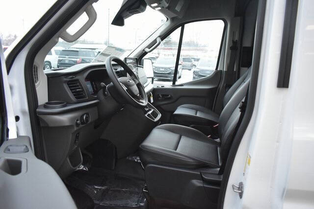 2026 Ford Transit 250