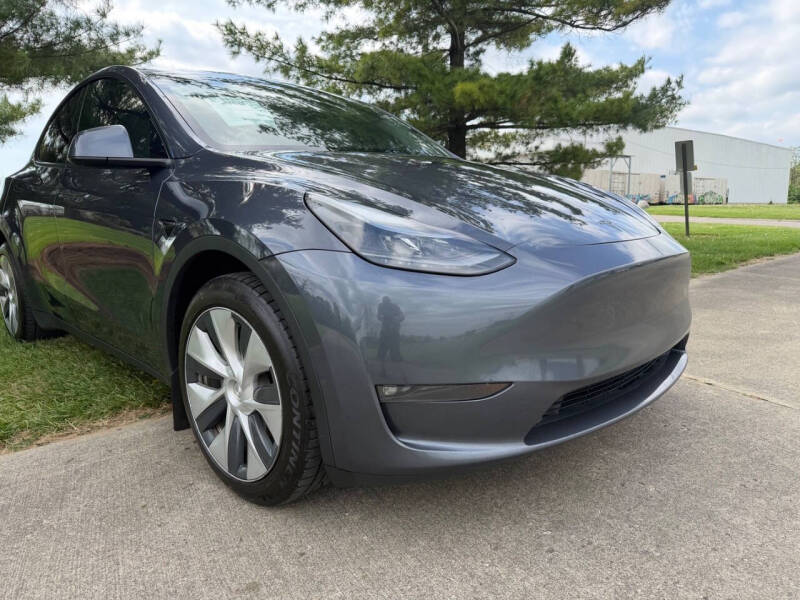 2023 Tesla Model Y Long Range