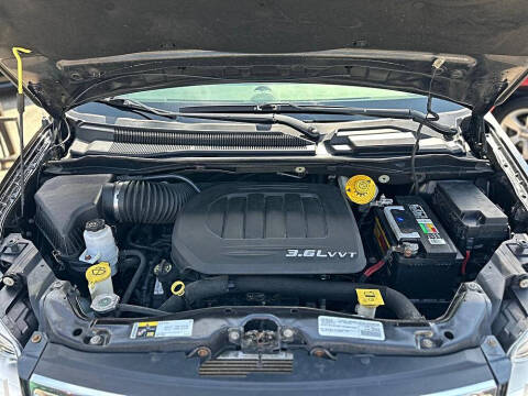 2016 Chrysler Town and Country Touring