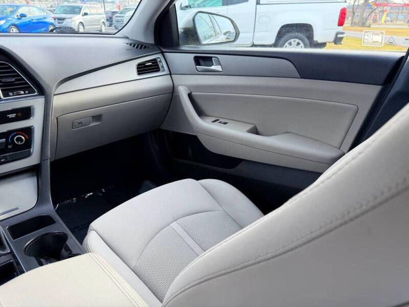 2015 Hyundai Sonata SE