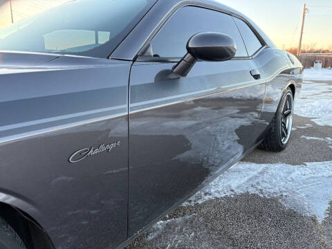 2015 Dodge Challenger R/T Plus