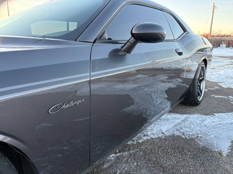 2015 Dodge Challenger R/T Plus