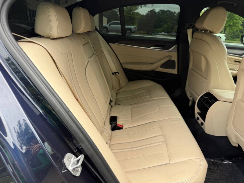 2017 BMW 5 Series 540i