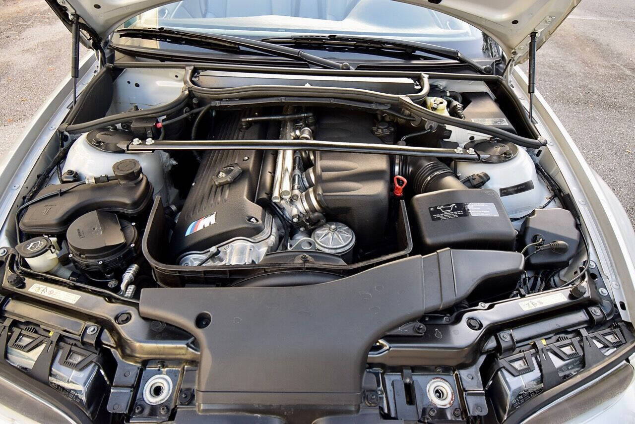 2003 BMW M3 21