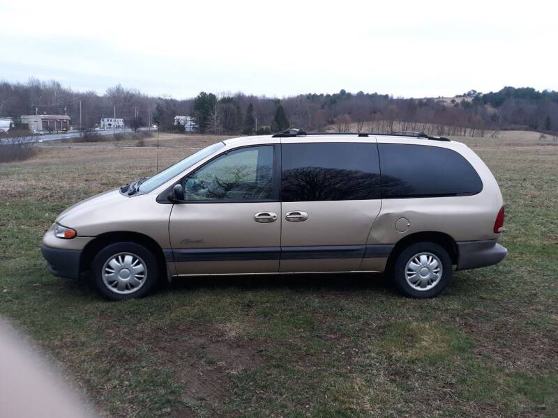 1999 Plymouth Grand Voyager for sale at Parkway Auto Exchange in Elizaville NY