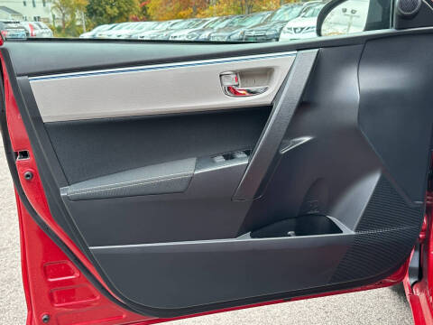 2016 Toyota Corolla LE Plus