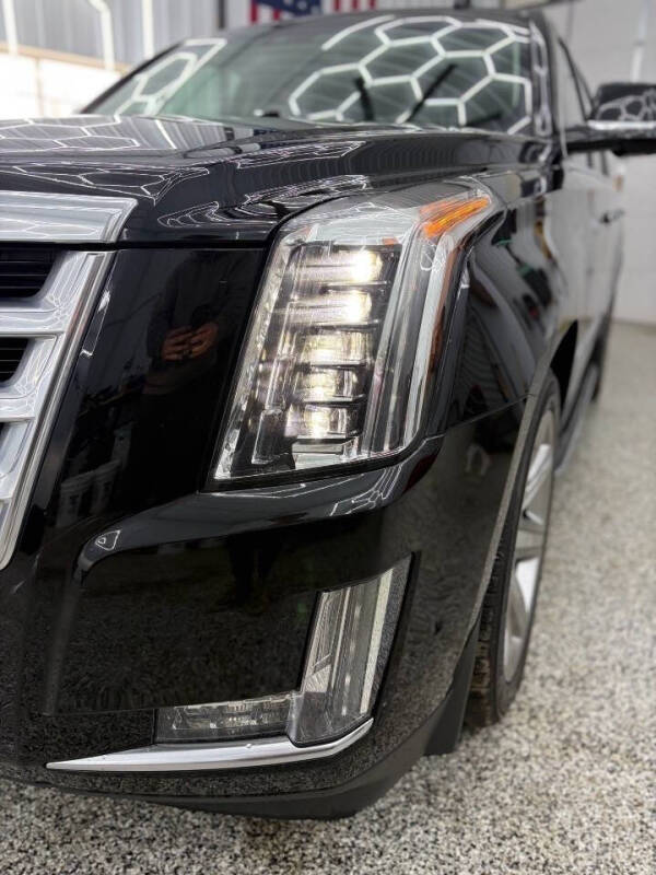 2020 Cadillac Escalade ESV Luxury
