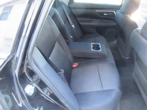 2017 Nissan Altima 2.5 SR