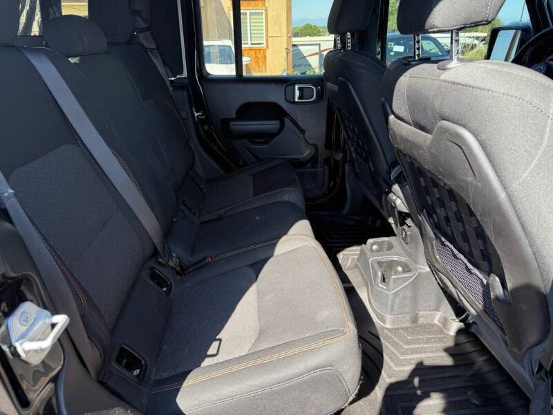 2022 Jeep Gladiator Mojave