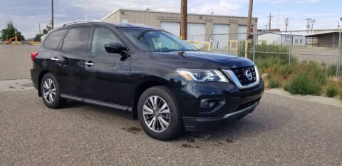 2017 Nissan Pathfinder SL
