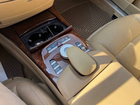 2011 Mercedes-Benz S-Class S 550 4MATIC