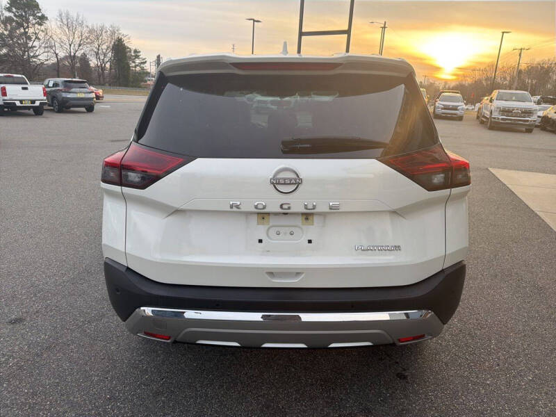 2023 Nissan Rogue Platinum