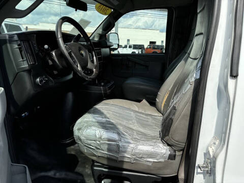 2018 Chevrolet Express 2500