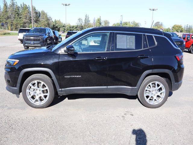 2023 Jeep Compass Latitude Lux