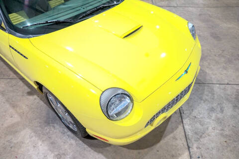 2002 Ford Thunderbird Deluxe