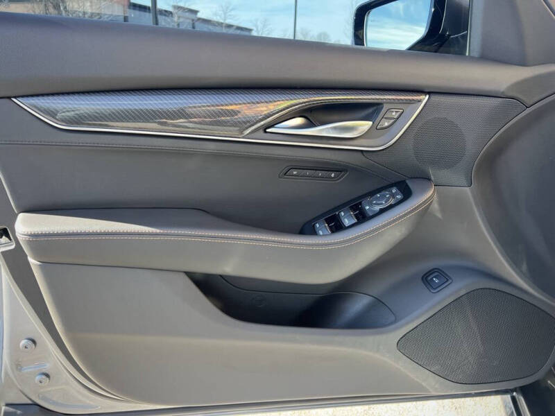 2022 Cadillac CT5 Sport