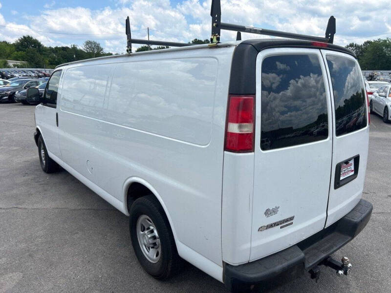 2016 Chevrolet Express 2500