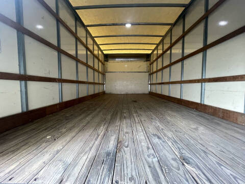 2017 Ford 16 FEET BOX TRUCK