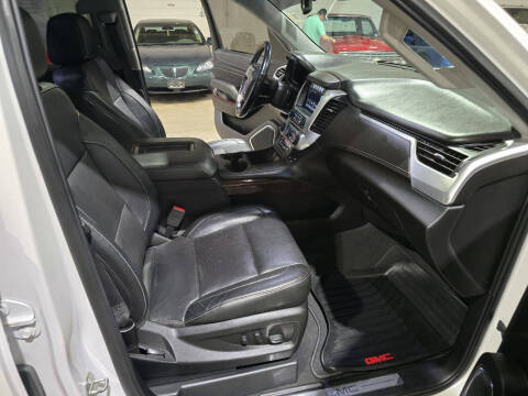 2019 GMC Yukon XL SLT