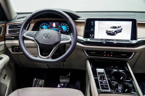 2025 Volkswagen Atlas SE