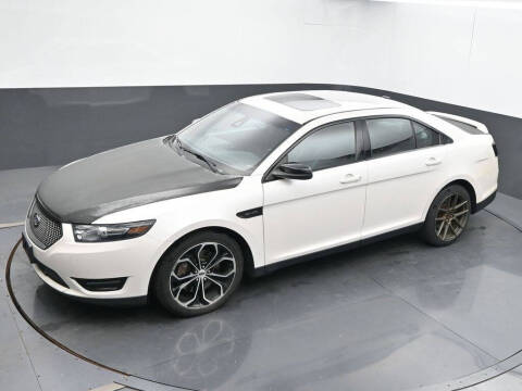 2017 Ford Taurus SHO