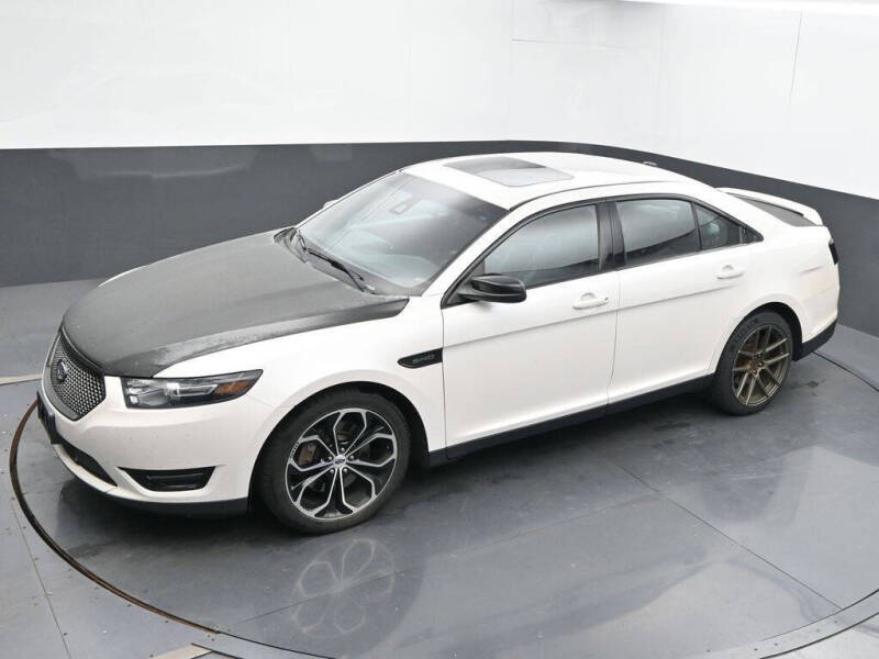 2017 Ford Taurus SHO