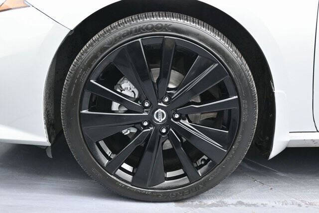 2022 Nissan Altima 2.5 SR