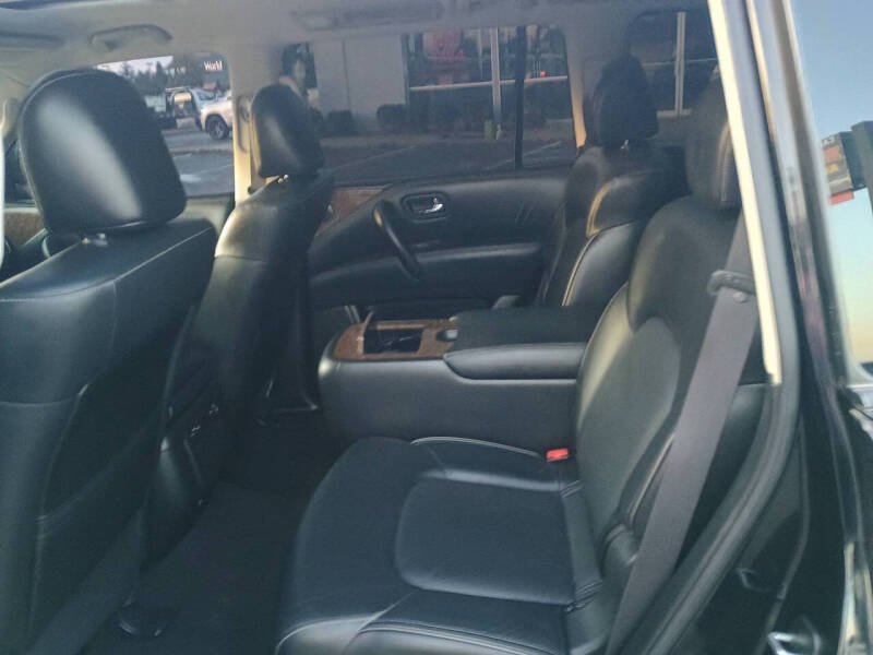 2017 Infiniti QX80