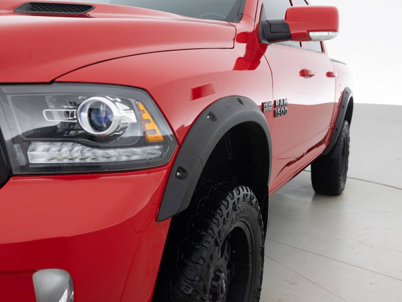 Used Car 2018 Ram 1500  Sport 4x4 4dr Crew Cab 5.5 Ft. Sb Pickup For Sale Under $30,000 In Coal City, Illinois