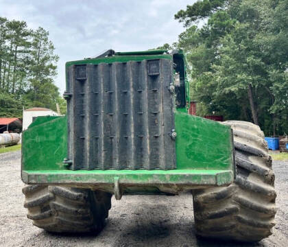 2022 John Deere 843L-II