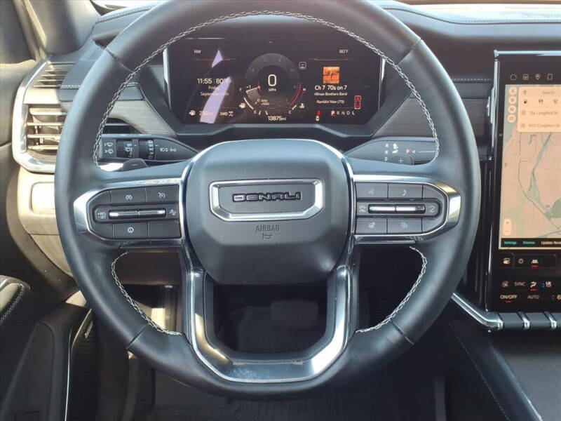 2024 GMC Acadia Denali