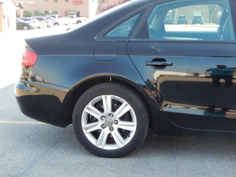 2010 Audi A4 2.0T quattro Premium