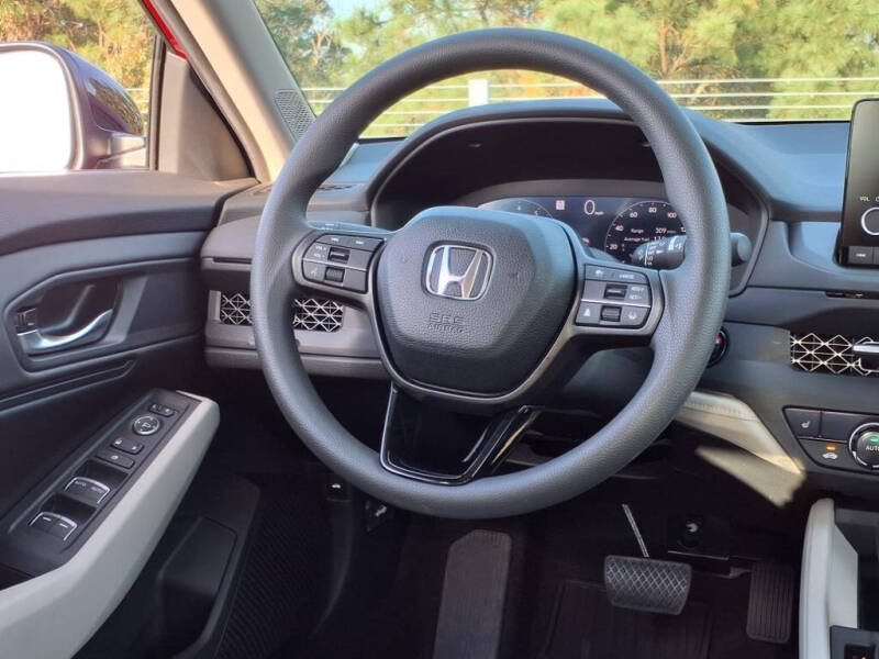 2025 Honda Accord SE