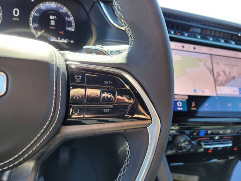 2025 Jeep Grand Cherokee Overland