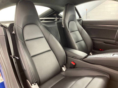 2025 Porsche 718 Cayman GTS 4.0