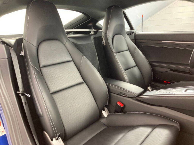 2025 Porsche 718 Cayman GTS 4.0