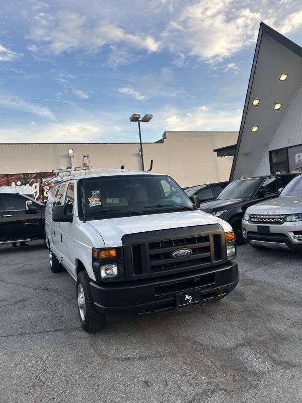 2013 Ford E-Series E-150