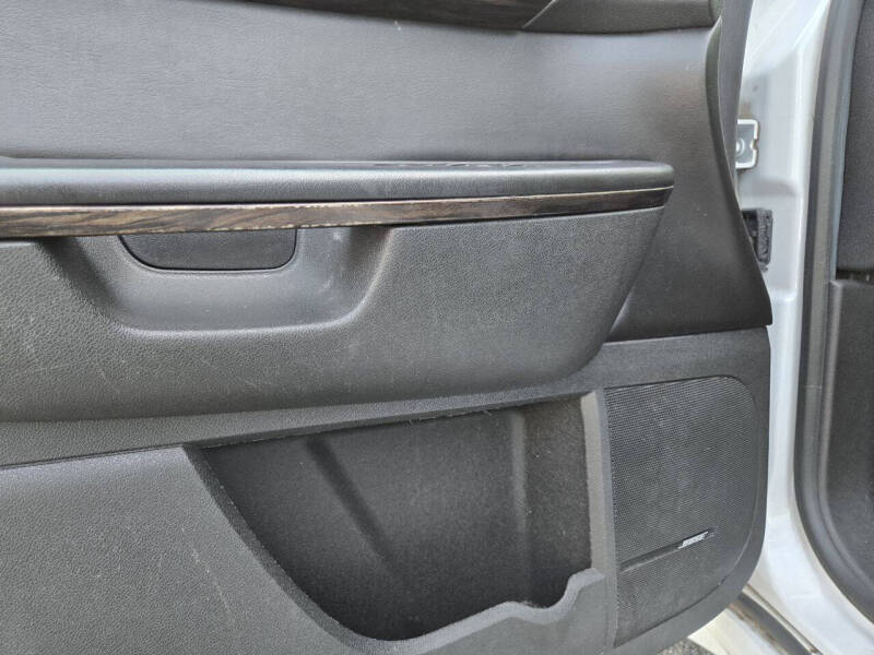 2016 GMC Acadia Denali