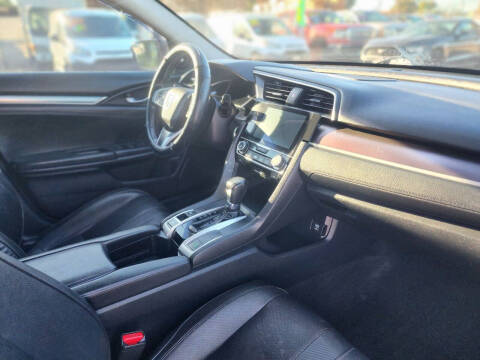 2016 Honda Civic Touring